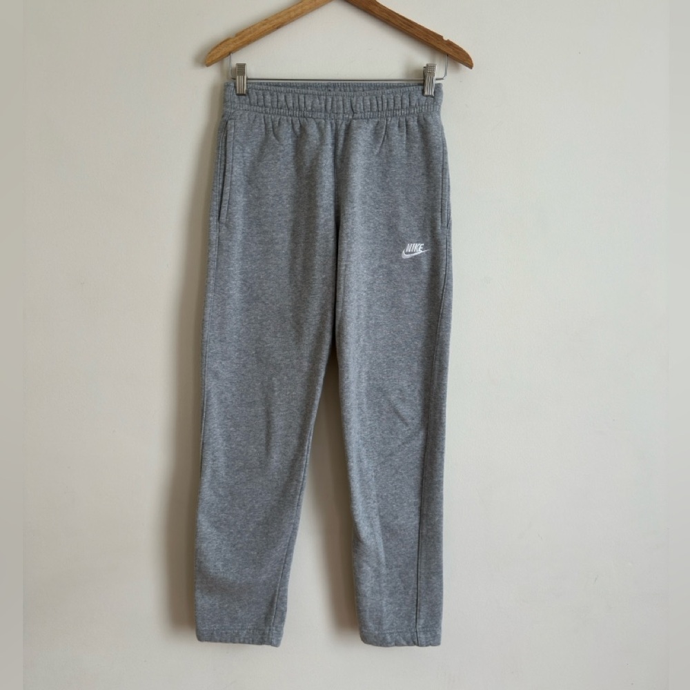 Nike || Unisex Grey sweatpants size extra small